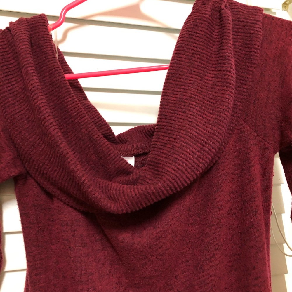 Ladies top - Picture 5 of 7